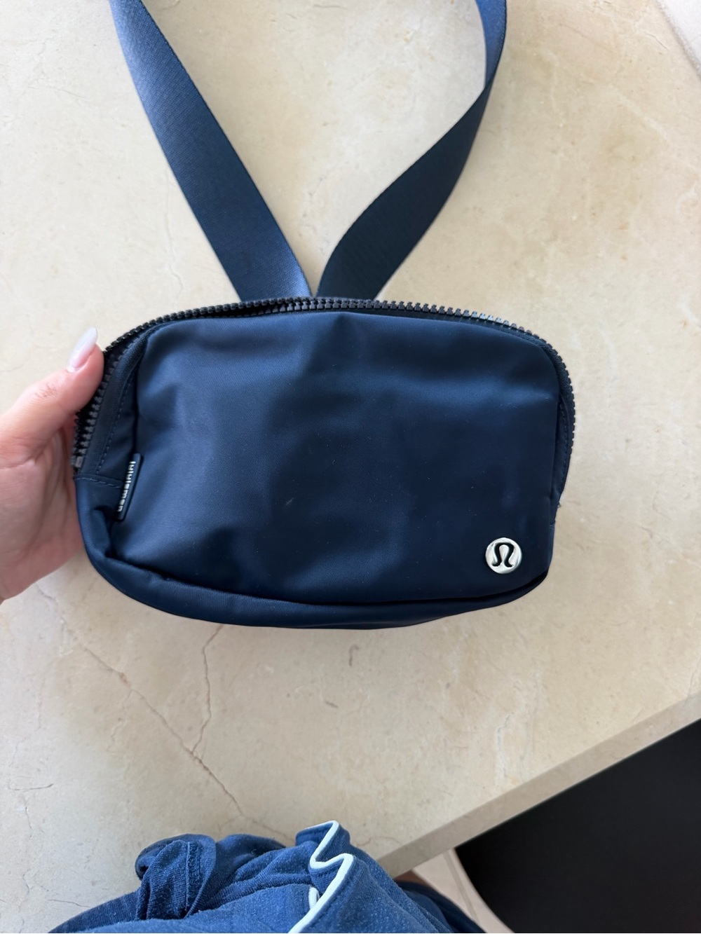 lululemon navy bag